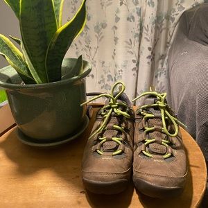 Clarks Wave Walk Waterproof sneaker